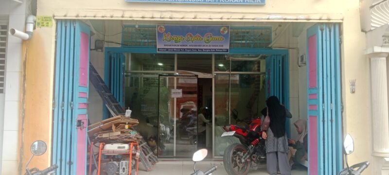 filter: 0; fileterIntensity: 0.0; filterMask: 0; captureOrientation: 0;
brp_mask:0;
brp_del_th:null;
brp_del_sen:null;
delta:null;
module: photo;hw-remosaic: false;touch: (-1.0, -1.0);sceneMode: 2;cct_value: 0;AI_Scene: (-1, -1);aec_lux: 0.0;aec_lux_index: 0;albedo:  ;confidence:  ;motionLevel: -1;weatherinfo: null;temperature: 42;