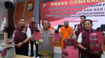 Dirreskrimsus Polda Riau Bekuk Dua Pelaku Pengoplos Gas LPG Bersubsidi