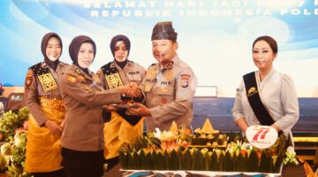 Syukuran Hari Jadi Polwan Ke77, Kapolda Riau: Jadilah Polwan yang Berintegritas dan Profesional