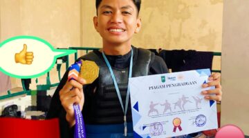 Pencak Silat Riau Open Competition: Fadly Gabriel Hutagaol dari SMKN 4 Pekanbaru Raih Emas