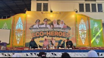 SMP Negeri 4 Pekanbaru Mengikuti Kegiatan Literasi Bersama Bunda Literasi Kota Pekanbaru dan Kabid SMP