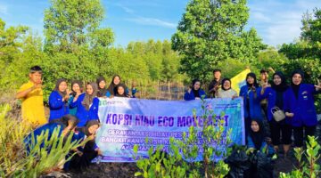 KOPRI PKC PMII Riau, Gelar Aksi Hijau Pesisir Kuatkan Ekosistem Dengan Penanaman 200 Bibit Mangrove 