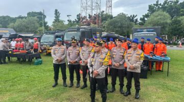 Pintu Air Koto Pqnjqng Dibuka,Kapolda Riau Siagakan Pasukan Antisipasi Banjir.