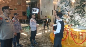 Ops Lilin LK-2025, Binmas Polda Riau Sambangi Hotel, Gereja, Tempat Wisata Demi Jaga Kamtibmas