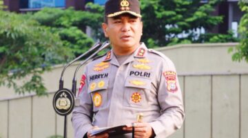 Kapolda Riau Copot Kapolsek dan Kanit Reskrim Panipahan, Tegaskan Evaluasi Kamtibmas Pasca Aksi Ricuh