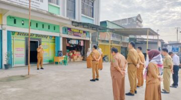 Tingkatkan Disiplin & Kinerja: Kacab III Disdik Pimpin Apel Senin di Cabang Wilayah III Pekanbaru 