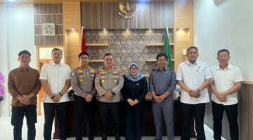 Kapolres Rohil Perkuat Sinergitas Dengan Pengadilan Negeri Rohil Kelas IB Bahas Penegakan Hukum Dan Implementasi KUHP Baru.
