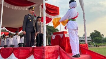 Kapolsek kubu Jadi Irup Penurunan Bendera HUT RI Ke-81 Di Kubu Babussalam.