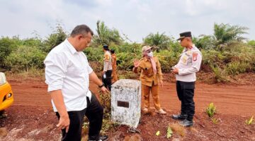 Polsek Sabak Auh Patroli Hingga Perbatasan Cegah Karhutla