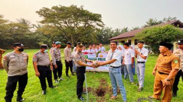 Simbol Polri Kini Bersama Masyarakat, Polsek Sabak Auh Buktikan di SMAN 1